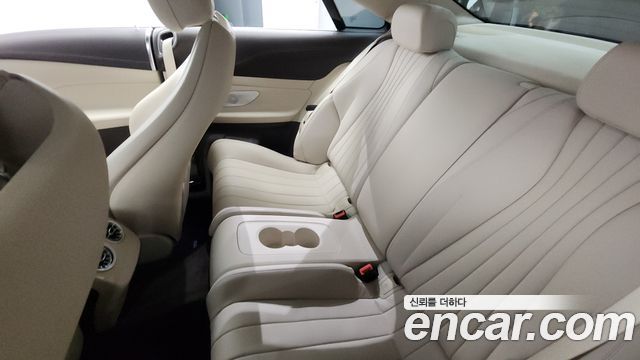 Mercedes-Benz E-Class E450 4MATIC Coupe