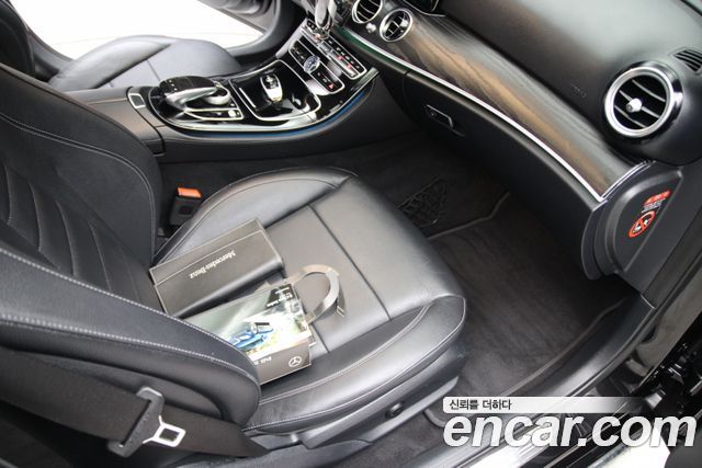 Mercedes-Benz E-Class E200 Avantgarde
