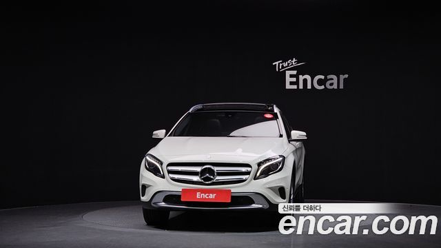 Mercedes-Benz GLA-Class GLA200 d