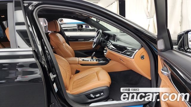 BMW 7-Series 740Li xDrive M Sport Package