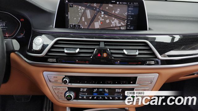 BMW 7-Series 740Li xDrive M Sport Package