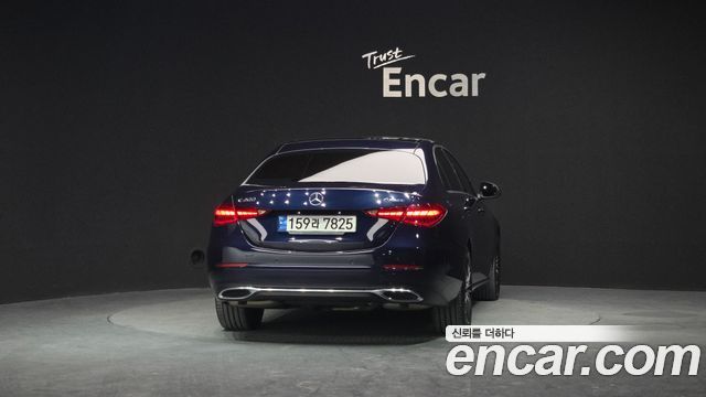Mercedes-Benz C-Class C200 4MATIC Avantgarde