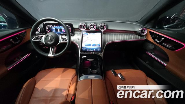 Mercedes-Benz C-Class C200 4MATIC Avantgarde