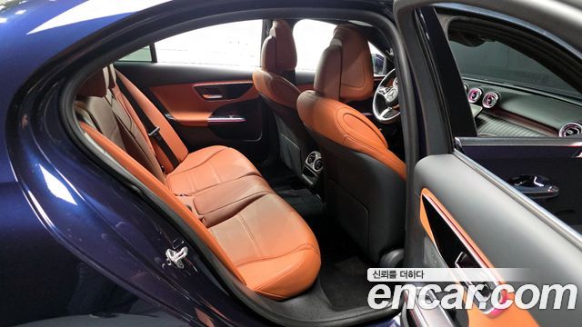 Mercedes-Benz C-Class C200 4MATIC Avantgarde
