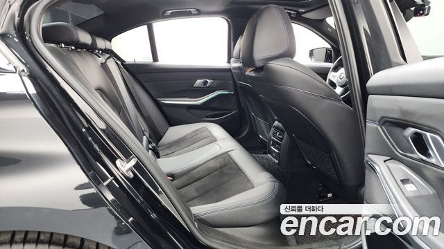 BMW 3-Series 320i M Sport