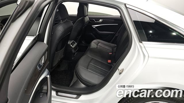 Audi A6 45 TFSI Premium