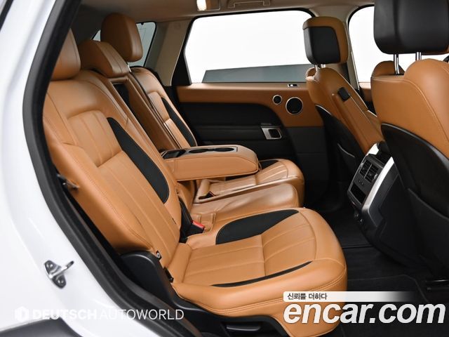 Land Rover Range Rover Sport 3.0 SDV6 HSE Dynamic