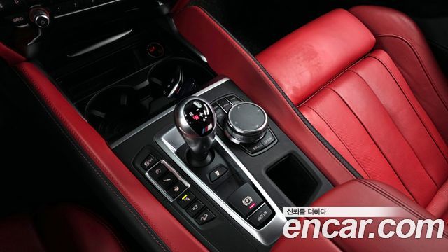 BMW X6M 4.4