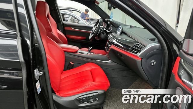 BMW X6M 4.4