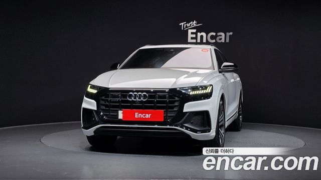 Audi Q8 55 TFSI Quattro Premium