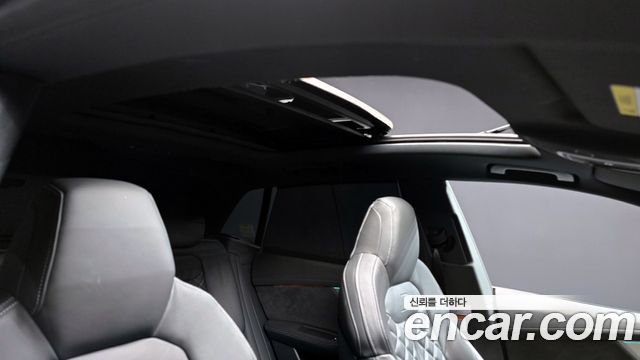 Audi Q8 55 TFSI Quattro Premium
