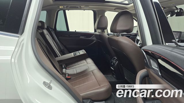 BMW X3 xDrive 20i Luxury