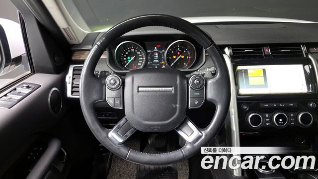 Land Rover Discovery 3.0 TD6 HSE