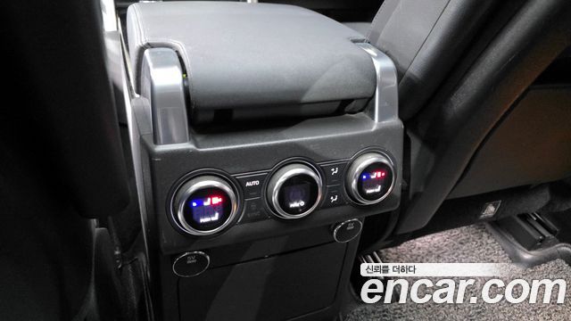 Land Rover Discovery 3.0 TD6 HSE