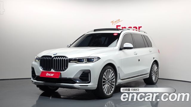 BMW X7 xDrive 40i Design Pure Excellence 7-Seater