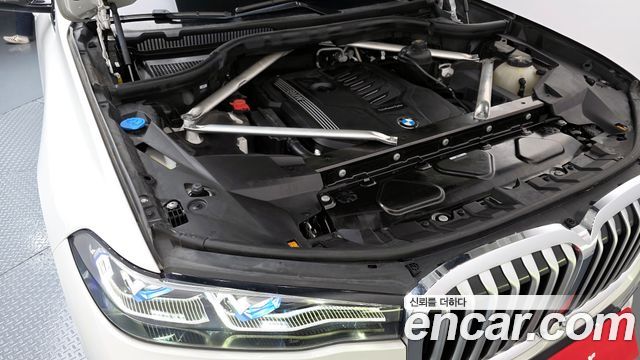 BMW X7 xDrive 40i Design Pure Excellence 7-Seater