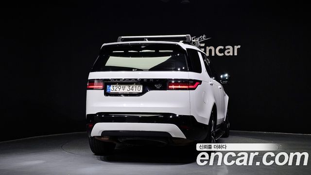Land Rover Discovery P360 R-Dynamic SE