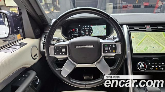 Land Rover Discovery P360 R-Dynamic SE