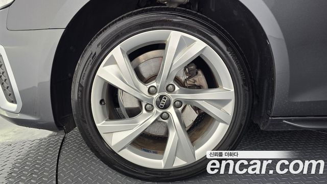 Audi A4 35 TDI Premium