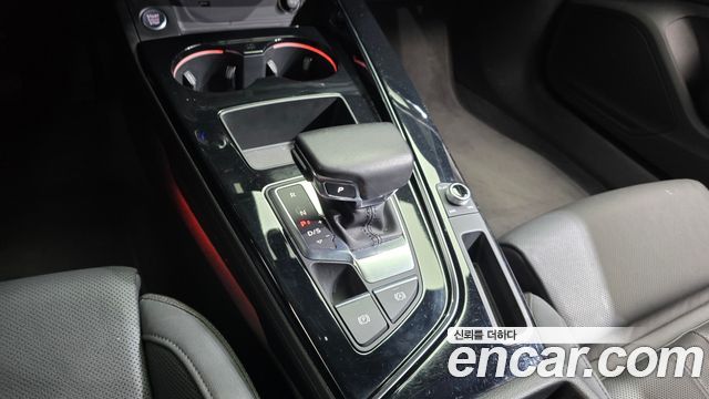 Audi A4 35 TDI Premium