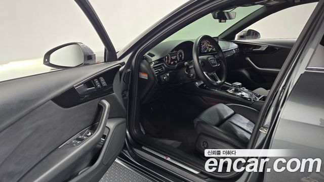 Audi A4 35 TDI Premium