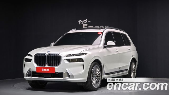 BMW X7 xDrive 40i Design Pure Excellence 7-Seater