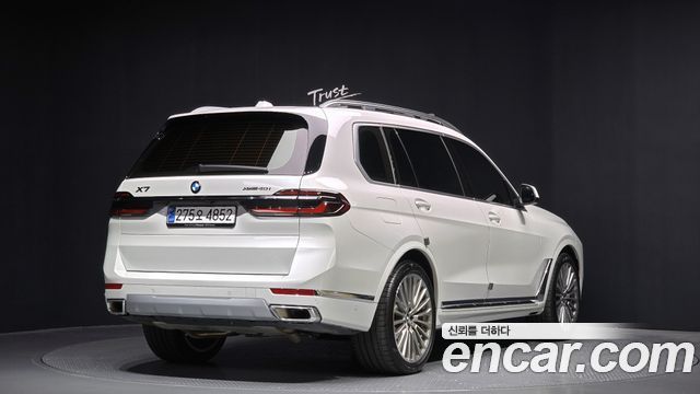 BMW X7 xDrive 40i Design Pure Excellence 7-Seater