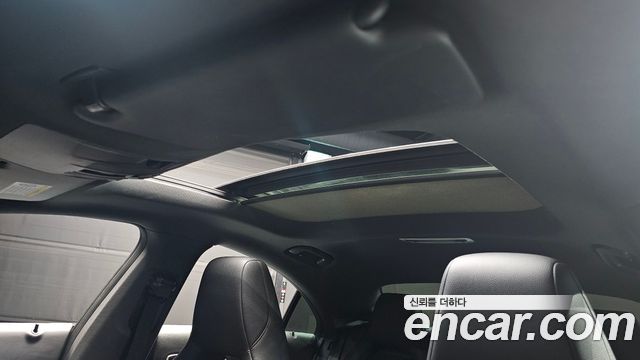 Mercedes-Benz CLA-Class CLA220 AMG Line