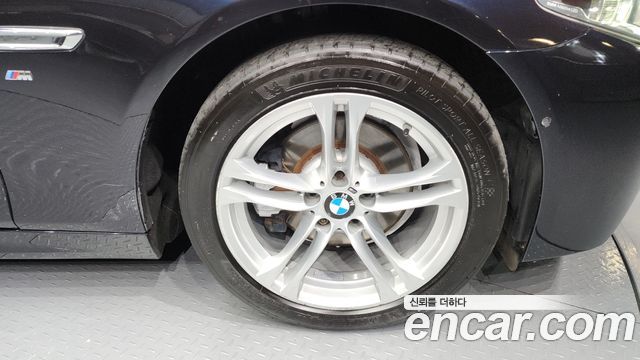 BMW 5-Series 520d xDrive M Aero Dynamic