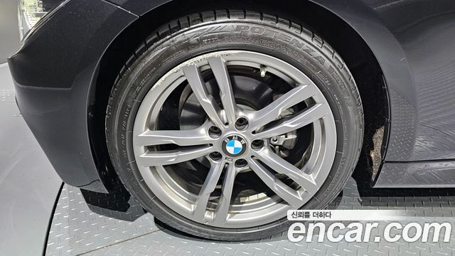 BMW 3Series (F30) 320i M Sport