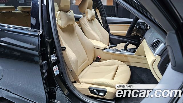 BMW 3Series (F30) 320i M Sport