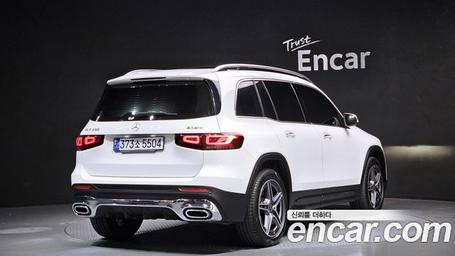 Mercedes-Benz GLB-Class GLB250 4MATIC