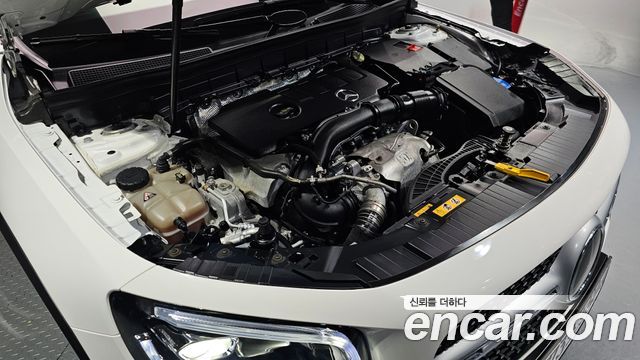 Mercedes-Benz GLB-Class GLB250 4MATIC