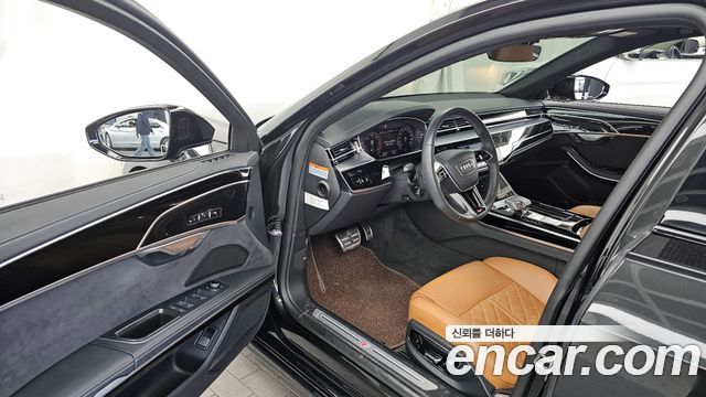 Audi A8 50 TDI Quatrro Black Edition