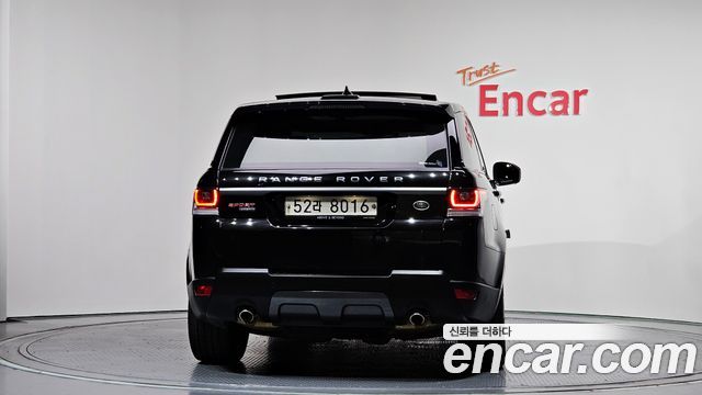Land Rover Range Rover Sport 3.0 SDV6 HSE Dynamic