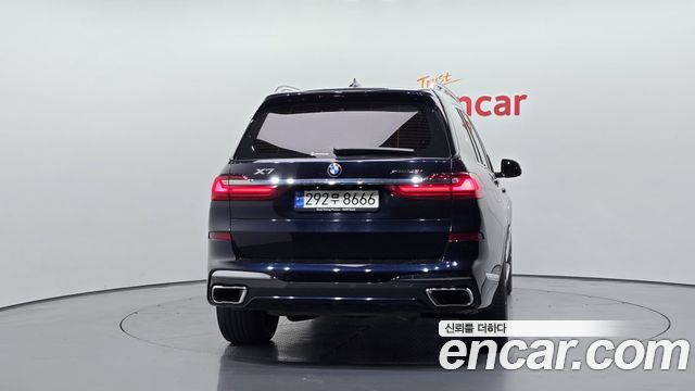 BMW X7 xDrive 40i M Sport 6STR
