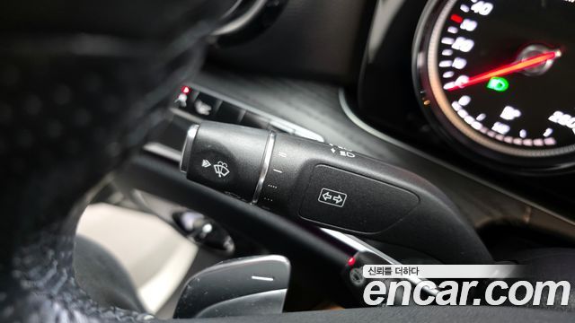 Mercedes-Benz E-Class E220d 4MATIC Avantgarde