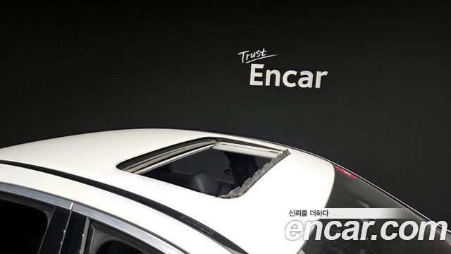 Mercedes-Benz E-Class E220d 4MATIC Avantgarde