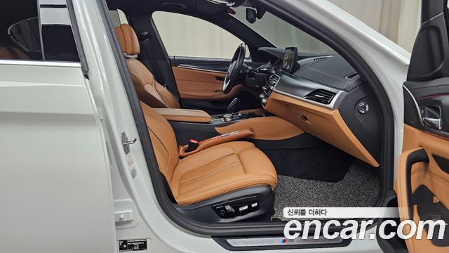BMW 5-Series 520i M Sport
