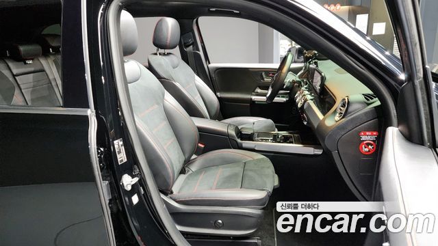 Mercedes-Benz GLB-Class GLB250 4MATIC