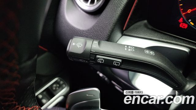 Mercedes-Benz GLB-Class GLB250 4MATIC