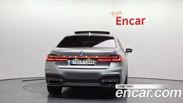 BMW 7-Series 740Li xDrive M Sport Package
