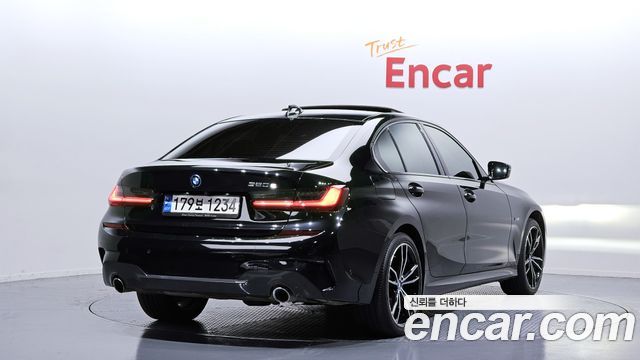 BMW 3-Series 320e M Sports