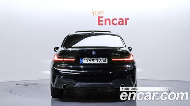 BMW 3-Series 320e M Sports