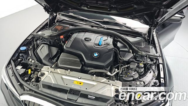 BMW 3-Series 320e M Sports