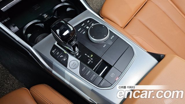 BMW 3-Series 320e M Sports
