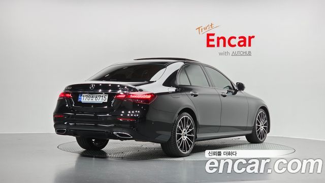 Mercedes-Benz E-Class E350 4MATIC AMG Line