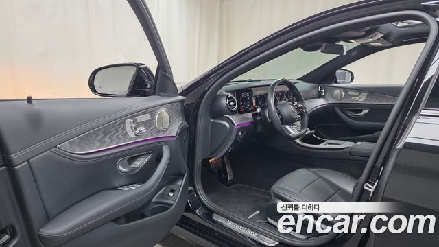 Mercedes-Benz E-Class E350 4MATIC AMG Line