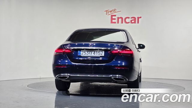 Mercedes-Benz E-Class E350 4MATIC Avantgarde
