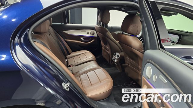 Mercedes-Benz E-Class E350 4MATIC Avantgarde